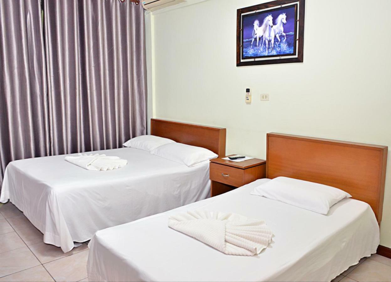 Hostal Ibiza Санта-Крус-де-ла-Сьерра Экстерьер фото