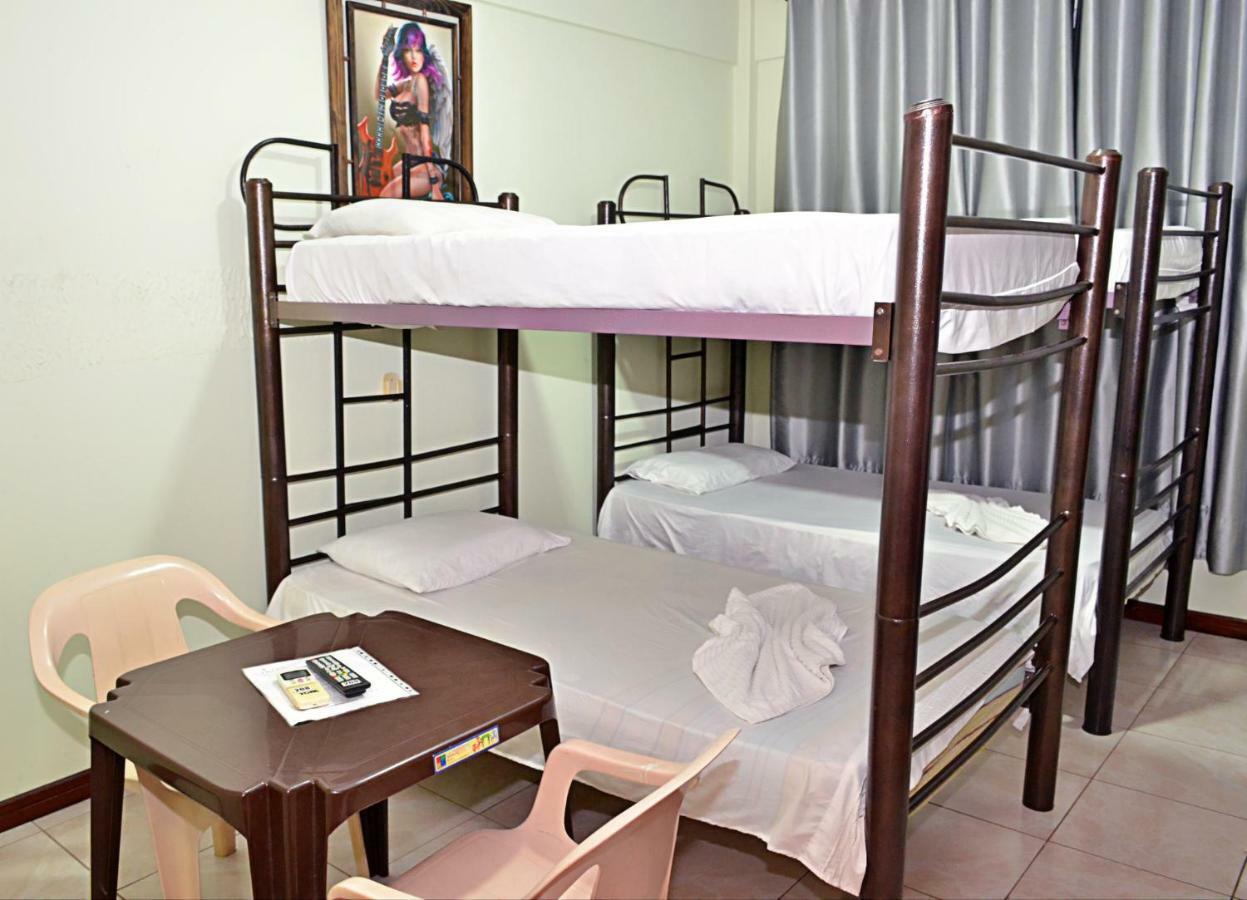 Hostal Ibiza Санта-Крус-де-ла-Сьерра Экстерьер фото